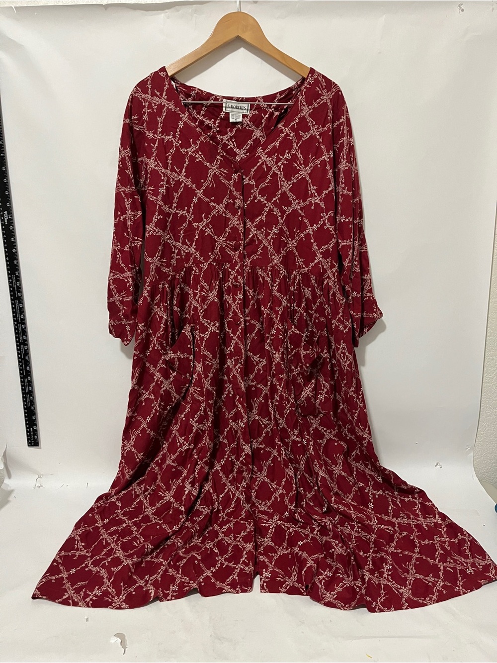 Vintage S Roberts Red Floral Dress Button Modest Cottagecore Whimsy 80’s Size M